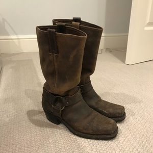 FRYE Boots size 7.5